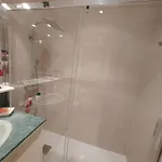 Con Bano Privado En El Centro De