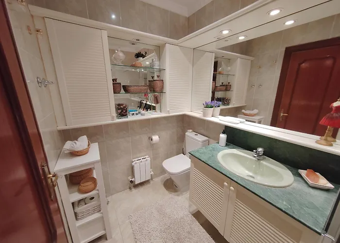 Homestay Con Bano Privado En El Centro De *