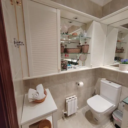 Con Bano Privado En El Centro De * בילבאו